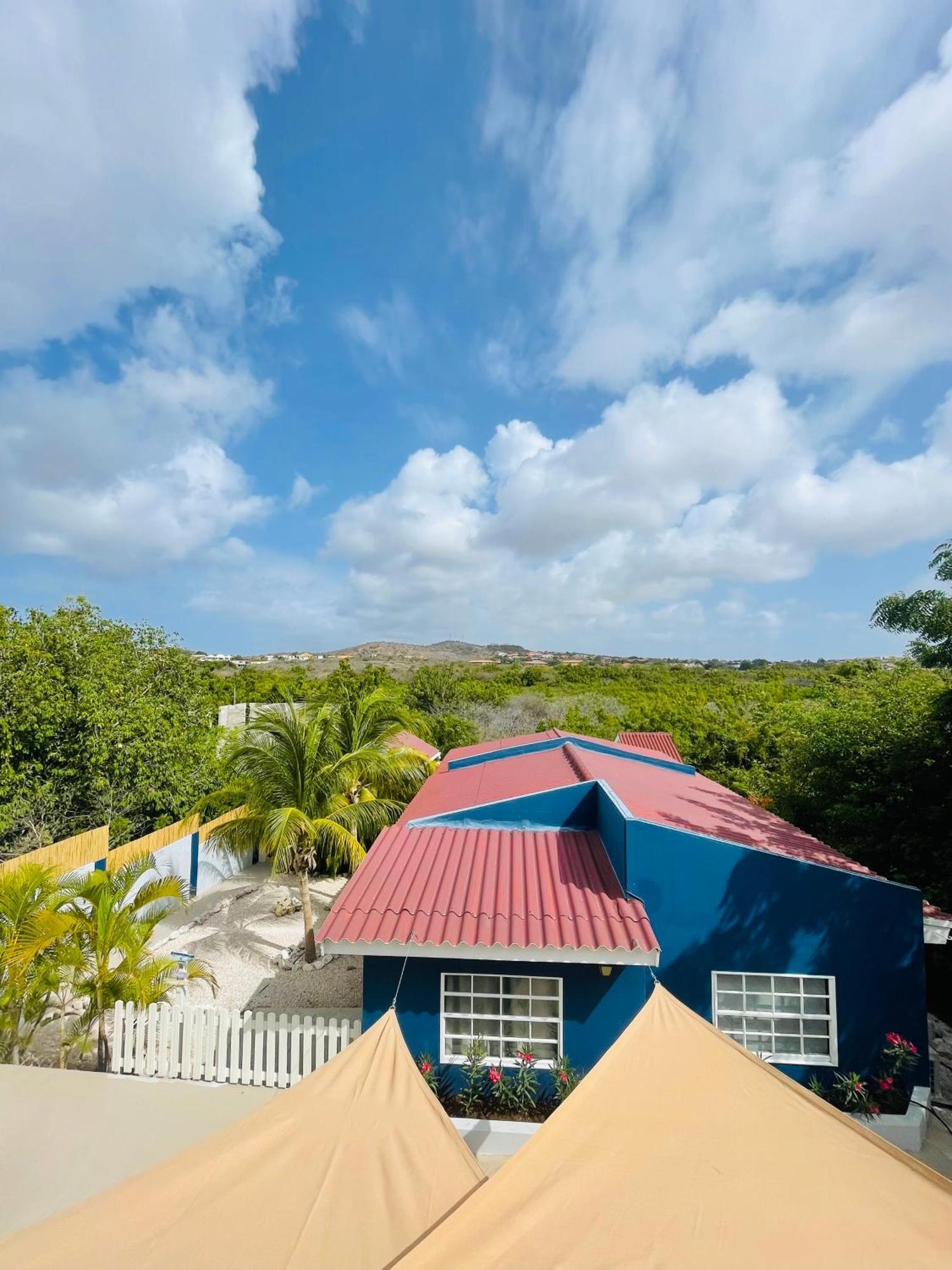 Mini Resort Kaya Verdi Willemstad Bagian luar foto