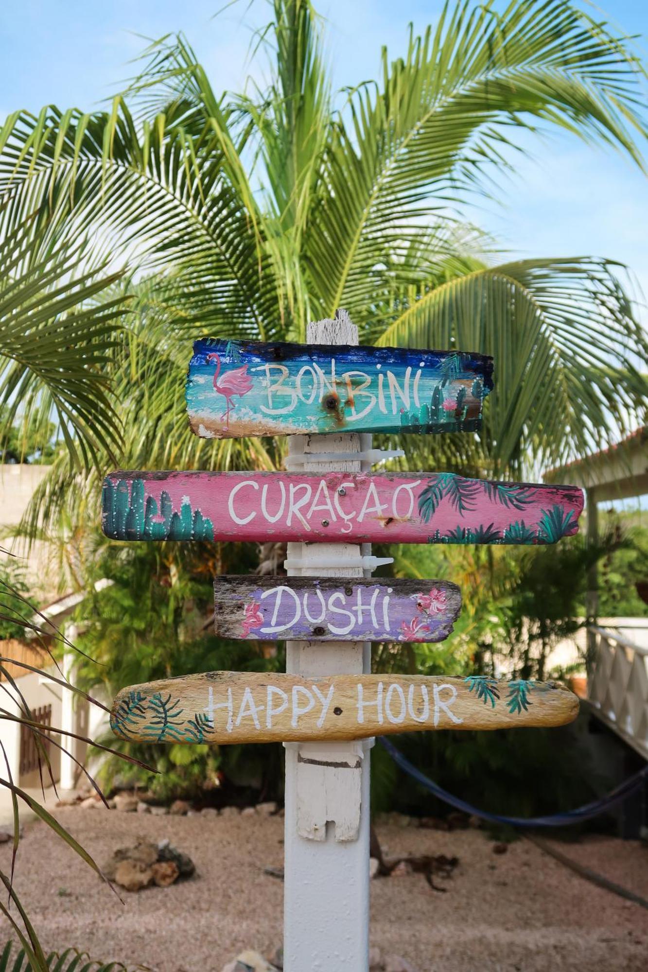 Mini Resort Kaya Verdi Willemstad Bagian luar foto